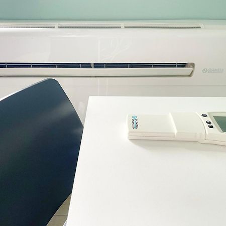 Alla Scaletta - Stanze Con Bagno Privato E Wifi A Pochi Passi Dal Duomo 米兰多拉 外观 照片